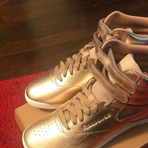 Gold Metallic women Reebox Classic